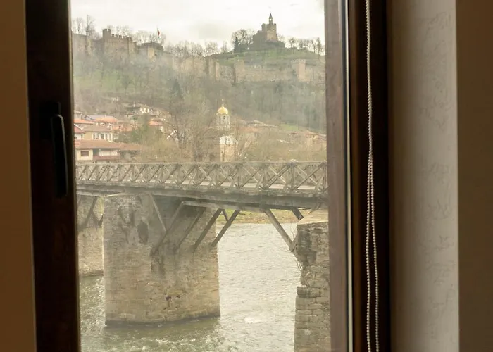 Tsarevets View דירה וליקו טורנובו